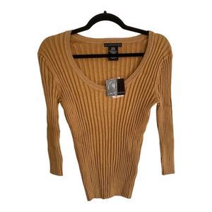 Apostrophe Women's Mustard Yellow 3/4 Sleeve Rib Knit Sweater Size Medium